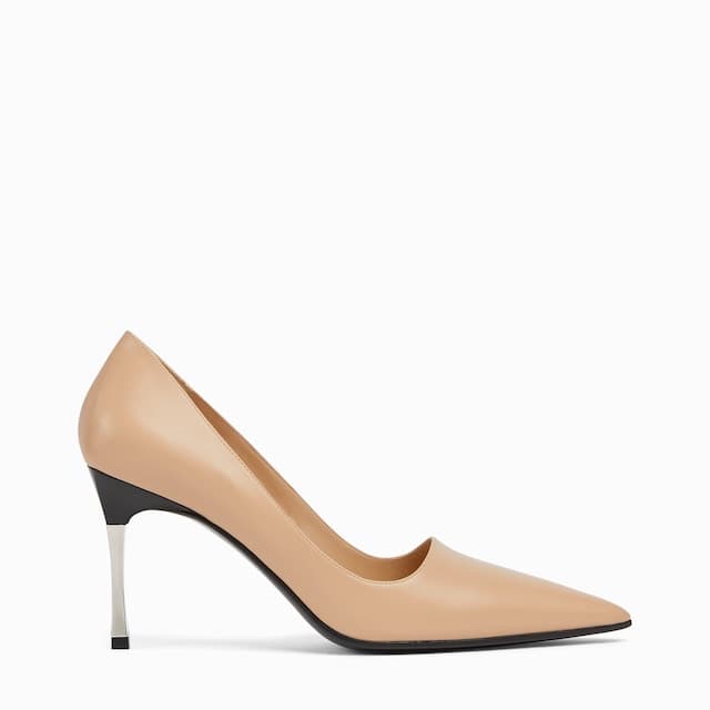 Gucci 〔ボムシェル〕ウィメンズ パンプス¥195,800(税込)