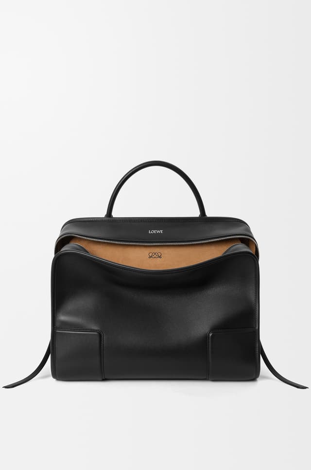 LOEWE XL Amazona 180 bag in soft calfskin