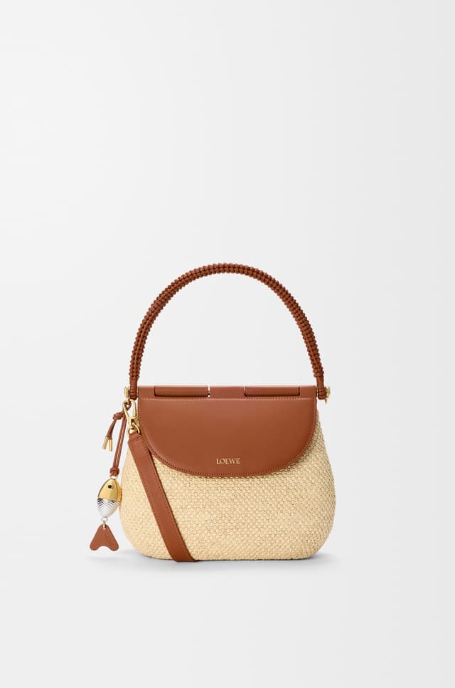 LOEWE Medium Pescador bag in raffia and calfskin